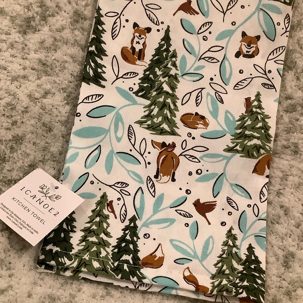 1Canoe2 Winter Forest Foxes Kitchen Towel Forest Animal Print NWT Cotton 18x28”